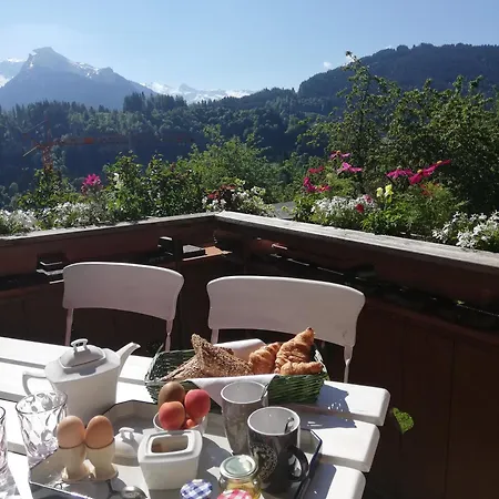 En Petit Dejeuner Inclus Guest house