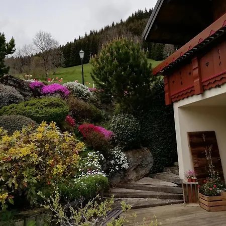 En Petit Dejeuner Inclus