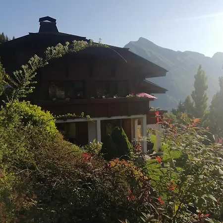 En Petit Dejeuner Inclus Guest house *